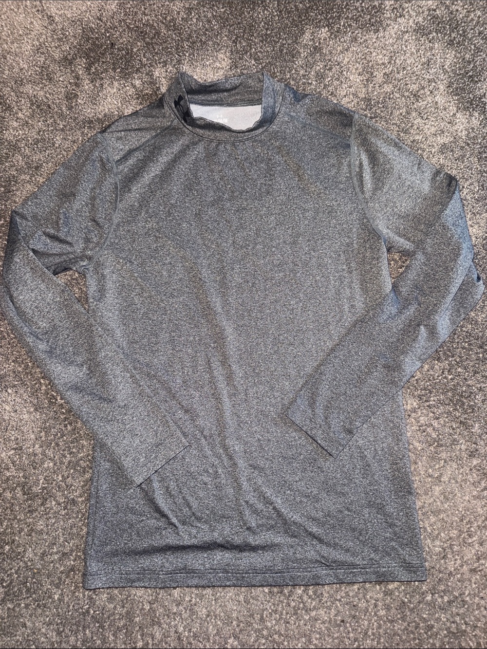 Under Armor Men's Gray Performance Long Sleeve Top